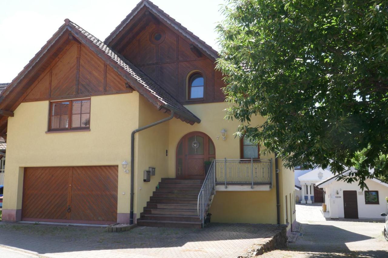 2 Zi - Fewo Schwarzwaldliebe Im Hexental, Terrasse Bollschweil Exterior photo